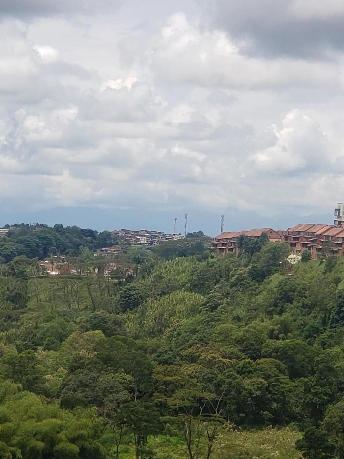 Acogedor, Familiar Y Apartamemto En * Pereira
